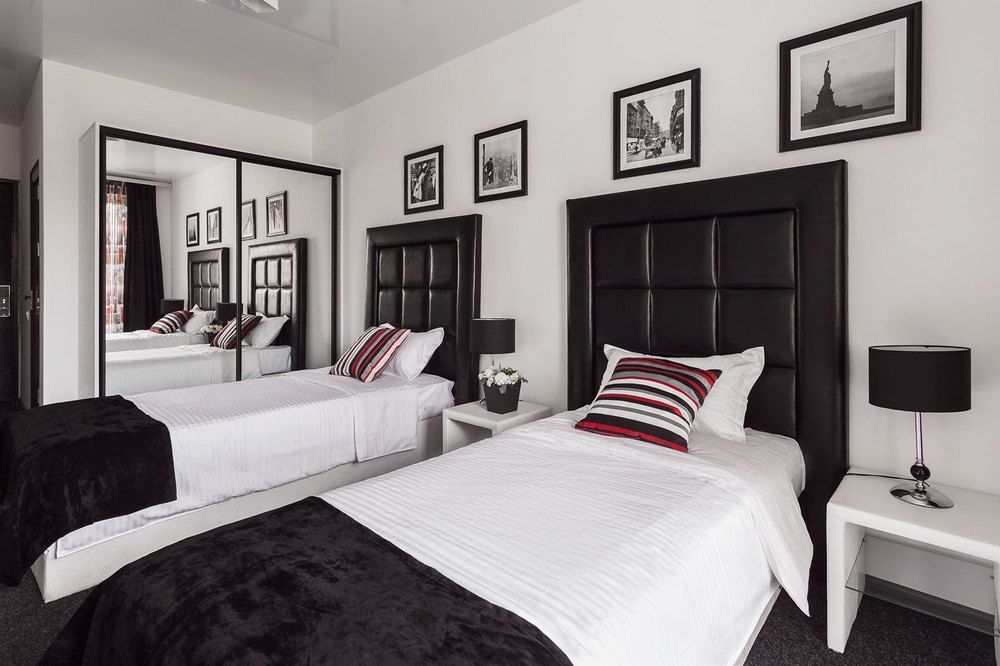 Hotel White House Brg コブルロ エクステリア 写真